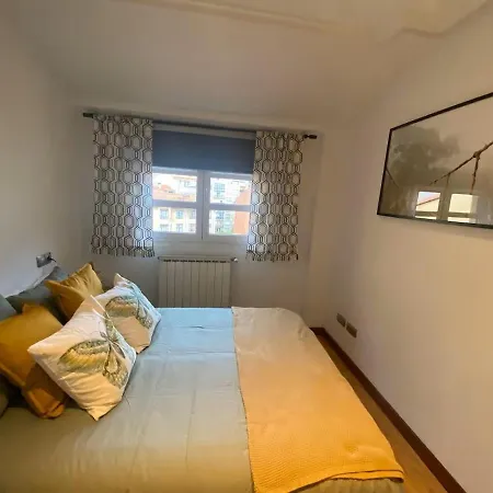 Quiet & Bright Attic In Old Town Apartment Aviles